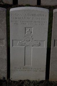 Lijssenthoek Military Cemetery - Wells, Thomas William Frederick