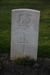 Lijssenthoek Military Cemetery - Wellstead, Gordon Charles