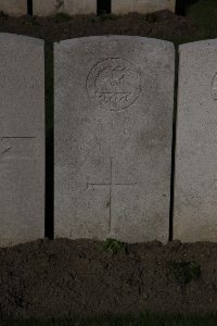 Lijssenthoek Military Cemetery - West, A R