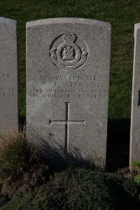 Lijssenthoek Military Cemetery - West, J