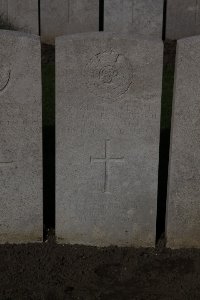 Lijssenthoek Military Cemetery - Westworth, James Gaskell