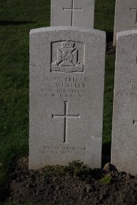 Lijssenthoek Military Cemetery - Wheeler, T