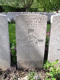 Lijssenthoek Military Cemetery - Whitaker, A