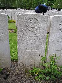 Lijssenthoek Military Cemetery - White, C
