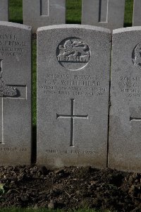 Lijssenthoek Military Cemetery - Whitehead, Cyril Vere
