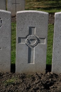 Lijssenthoek Military Cemetery - Whitelaw, Eric Roland