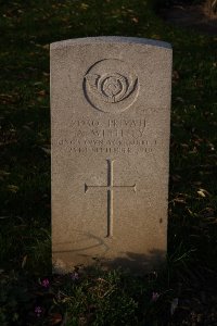 Lijssenthoek Military Cemetery - Whiteley, A