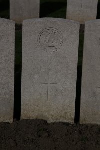Lijssenthoek Military Cemetery - Whitenstall, F C
