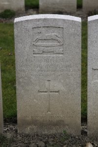 Lijssenthoek Military Cemetery - Whitley, John Richard