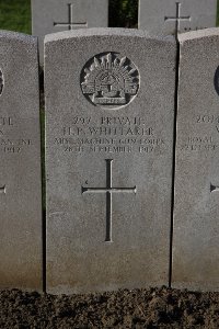 Lijssenthoek Military Cemetery - Whittaker, Hubert Pike
