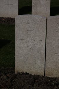 Lijssenthoek Military Cemetery - Whittingham, Leonard Buxton