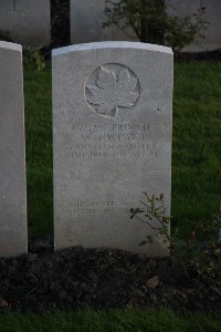 Lijssenthoek Military Cemetery - Whyld, William Joseph