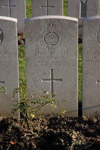 Lijssenthoek Military Cemetery - Wilkins, W