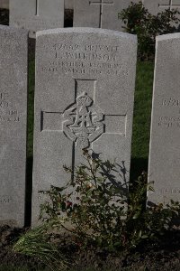 Lijssenthoek Military Cemetery - Wilkinson, Luther