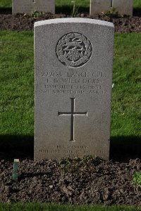 Lijssenthoek Military Cemetery - Willcocks, F G