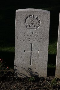 Lijssenthoek Military Cemetery - Williams, Albert