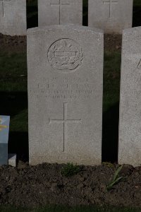 Lijssenthoek Military Cemetery - Williams, Edward H C
