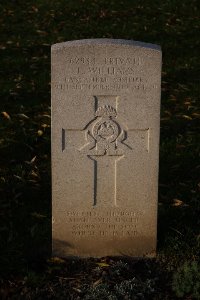 Lijssenthoek Military Cemetery - Williams, Fred