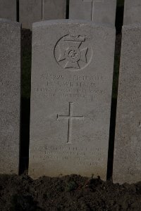 Lijssenthoek Military Cemetery - Williams, H J