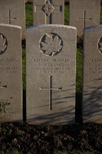 Lijssenthoek Military Cemetery - Williams, S