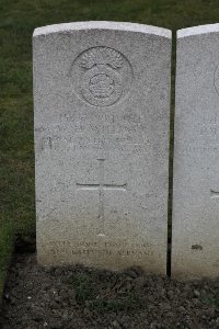 Lijssenthoek Military Cemetery - Williams, W H