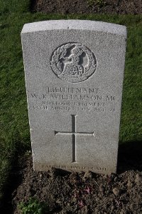 Lijssenthoek Military Cemetery - Williamson, Wilfrid Robert