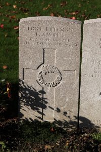 Lijssenthoek Military Cemetery - Willis, Egbert Joseph