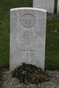 Lijssenthoek Military Cemetery - Wills, A N