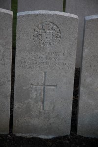 Lijssenthoek Military Cemetery - Wilson, J