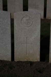 Lijssenthoek Military Cemetery - Wilson, Robert