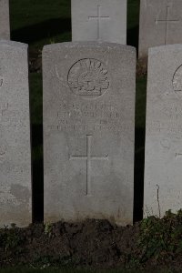 Lijssenthoek Military Cemetery - Windsor, Eric Henry Murray