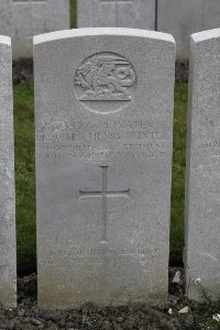 Lijssenthoek Military Cemetery - Winter, Edward Henry