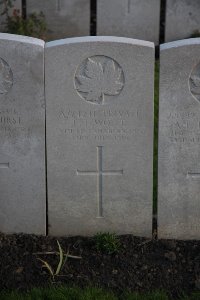 Lijssenthoek Military Cemetery - Wolfe, Edwin Thomas