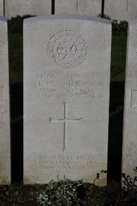 Lijssenthoek Military Cemetery - Wood, Albert Victor