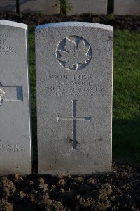 Lijssenthoek Military Cemetery - Wood, D G