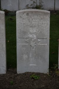 Lijssenthoek Military Cemetery - Wood, Harry