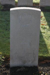 Lijssenthoek Military Cemetery - Wood, S W