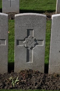 Lijssenthoek Military Cemetery - Wood, Thomas Gilbert