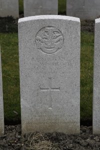 Lijssenthoek Military Cemetery - Woodcock, J B