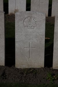Lijssenthoek Military Cemetery - Worland, John Joseph Harold
