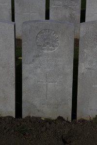 Lijssenthoek Military Cemetery - Worrall, Ernest Edward