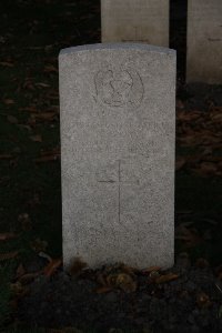 Lijssenthoek Military Cemetery - Wray, Richard