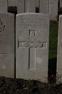 Lijssenthoek Military Cemetery - Wright, Henry George
