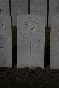 Lijssenthoek Military Cemetery - Wright, Reginald Chilman