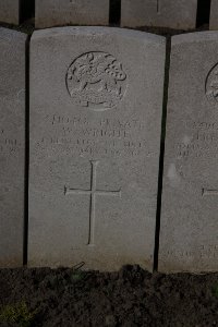 Lijssenthoek Military Cemetery - Wright, W