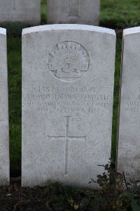 Lijssenthoek Military Cemetery - Wustemann-Howgate, Albert Edward