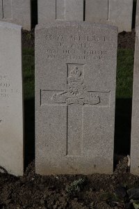 Lijssenthoek Military Cemetery - Yates, G