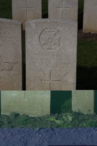 Lijssenthoek Military Cemetery - Young, Leonard Alfred