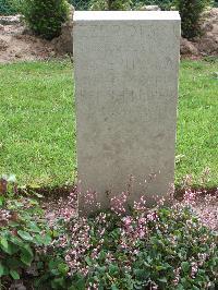Lijssenthoek Military Cemetery - Zerotzki, Theophil