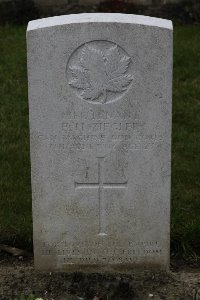 Lijssenthoek Military Cemetery - Ziegler, Eric Hallman